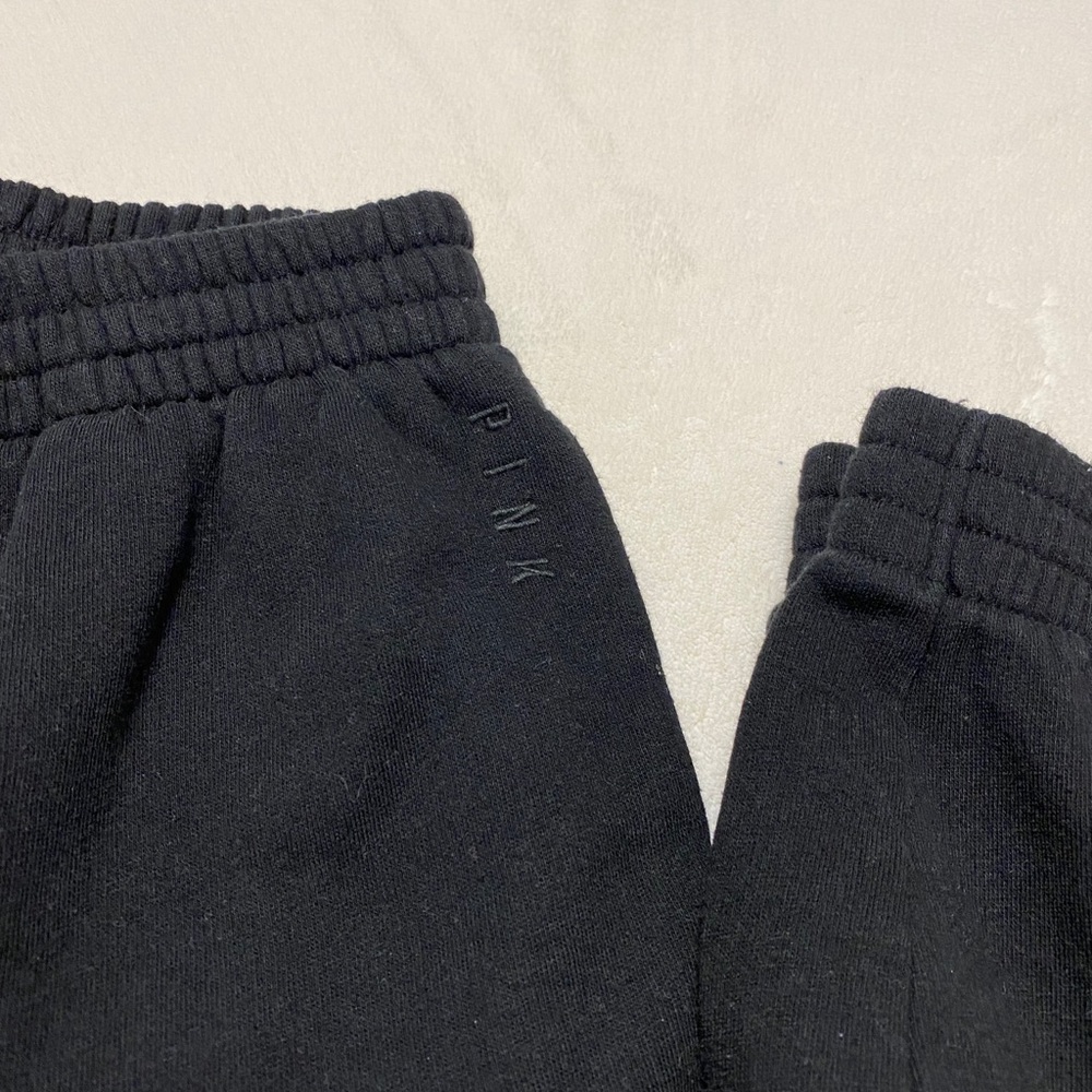 • VS PINK • Black Sweatpants
